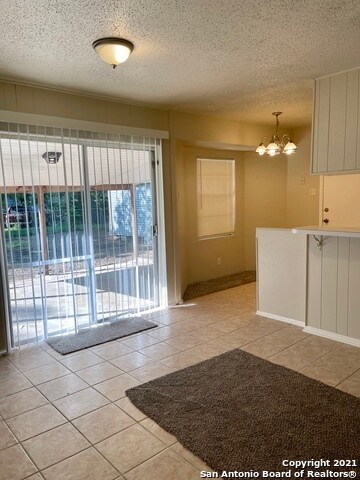 Building Photo - 3510 Fieldstone Dr