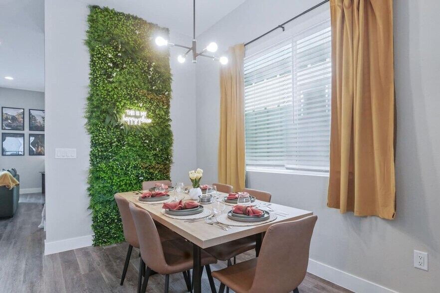 Building Photo - 6029 Benton St