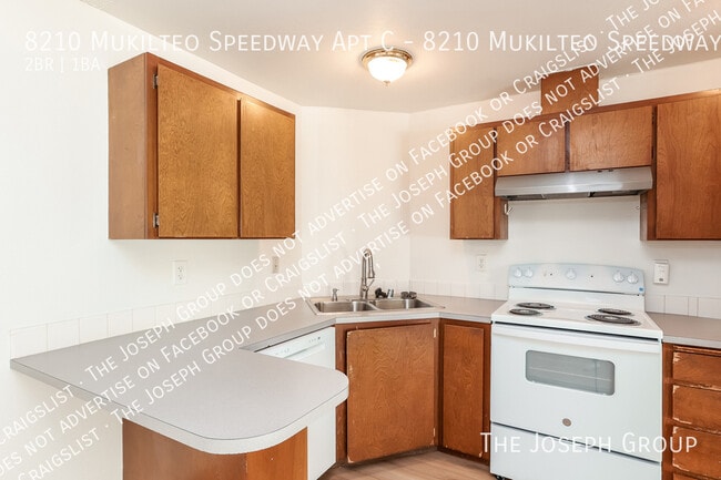 Building Photo - 8210 Mukilteo Speedway