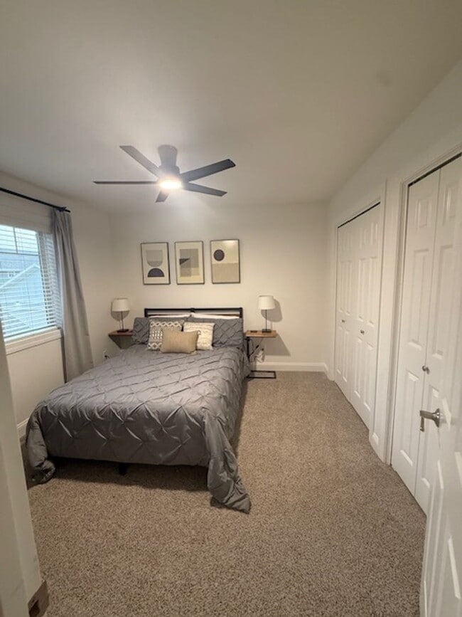 Building Photo - Josephine crossing 4 bedroom cottage