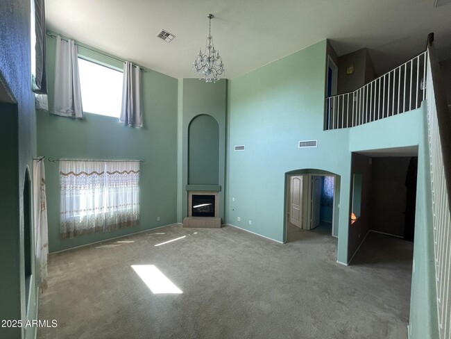 Building Photo - 4731 W Allen St