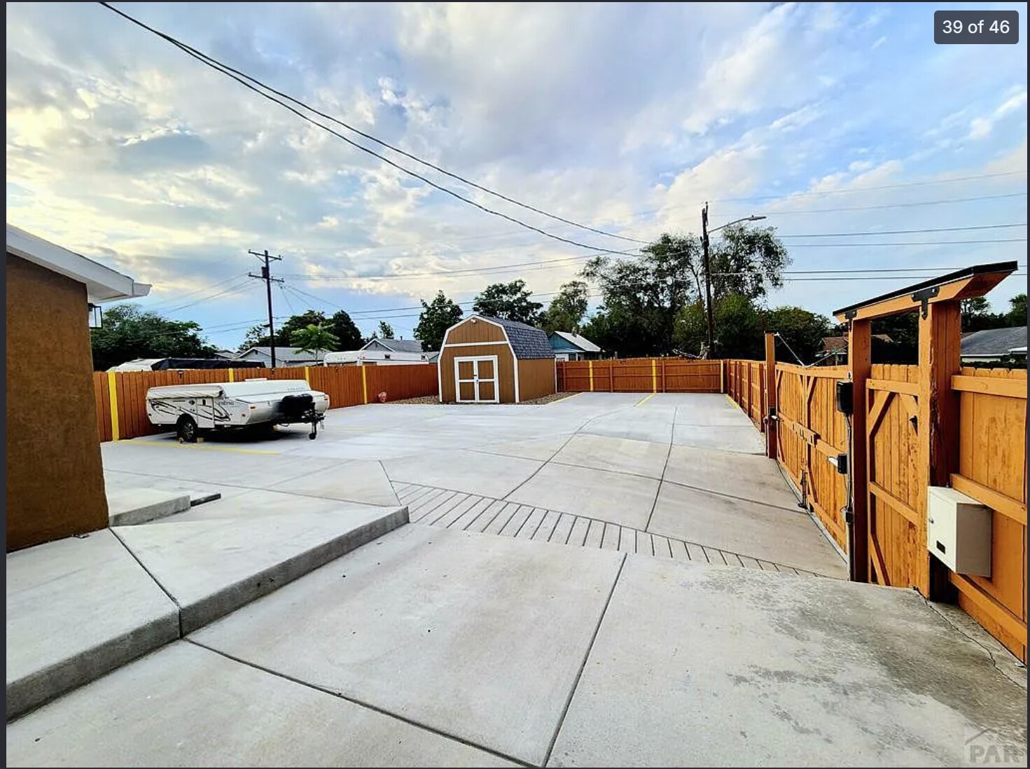 Building Photo - 1835 E 4th St