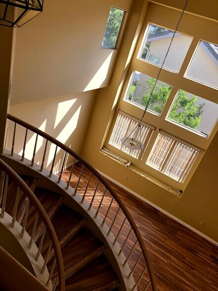 Building Photo - 14247 Seabridge Ln