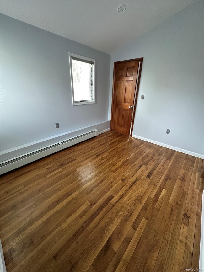 Building Photo - 119 Miramar Ave