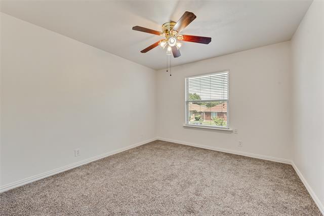 Building Photo - 1108 Southpointe Dr