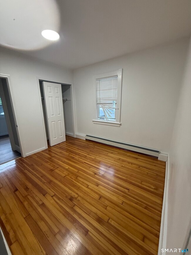 Building Photo - 293 Beechmont Ave