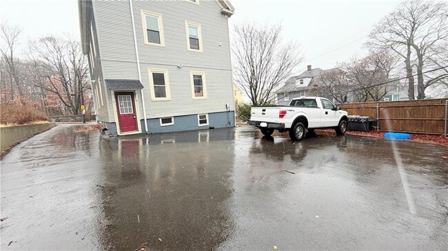 Building Photo - 78 Cypress St