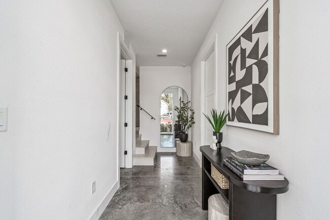 Building Photo - Modern Townhome For Lease in downtown St Pete and Warehouse Arts District