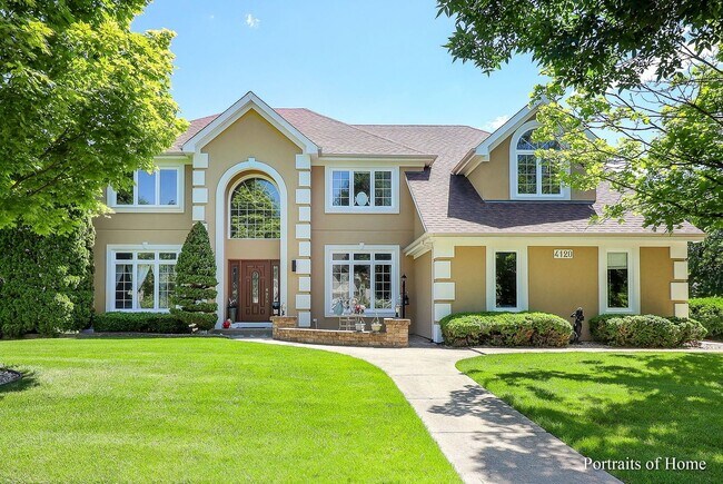 Building Photo - BEAUTIFUL HOUSE- 4 bedroom, 3.5 bath 2 sto...