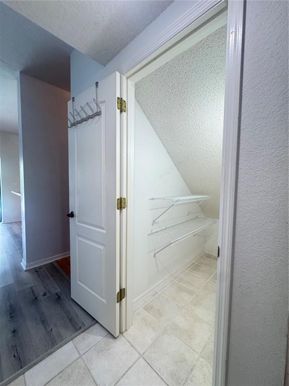 Building Photo - 6077 Marella Dr