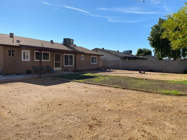 Building Photo - 3534 W Villa Rita Dr