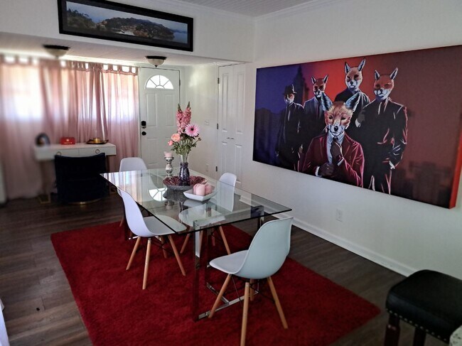 Breakfast Area - 1545 Westview Dr SW