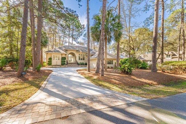 Building Photo - Sea Pines Golf Club Rental
