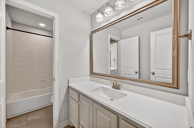Building Photo - Gorgeous Custom Home in the Phillip Creek Ranch - Frisco ISD!