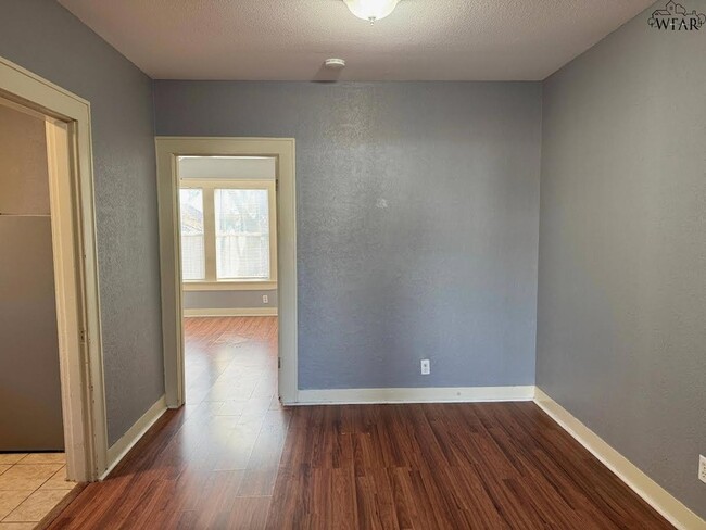 Building Photo - 2173 Ave J