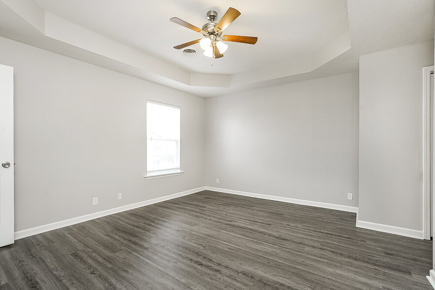 Building Photo - 3029 Ace Wintermeyer Dr