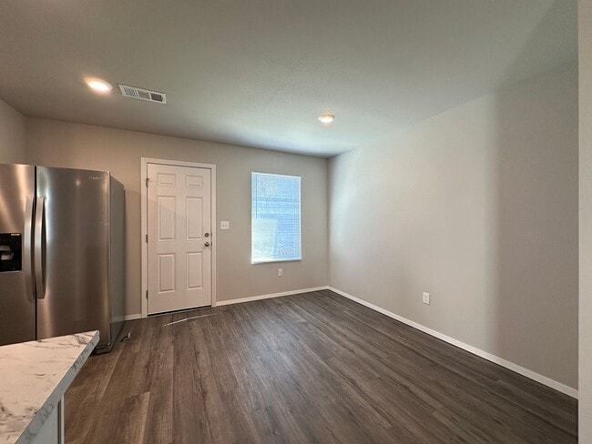 Building Photo - New Construction Living: 3 Bed, 2 Bath, 2-...