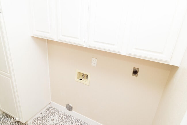 Building Photo - 3154 Provence Pl