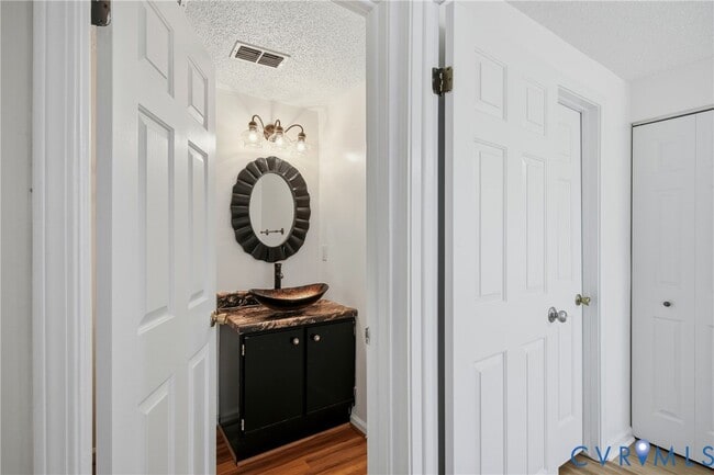 Building Photo - 2440 Stembridge Ct