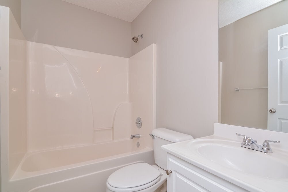 Building Photo - 3896 Pine Village Pl