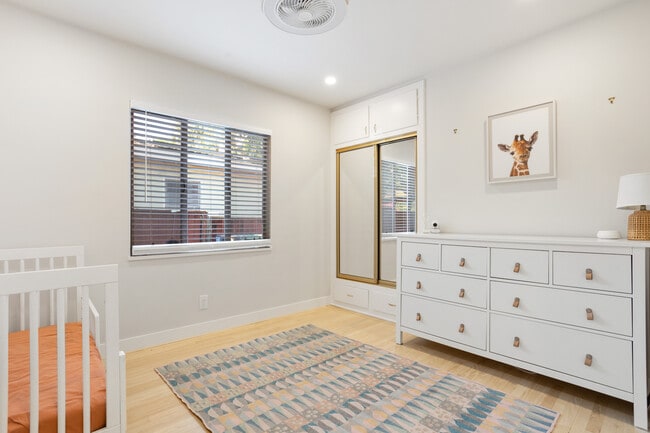 Building Photo - 5923 Abernathy Dr