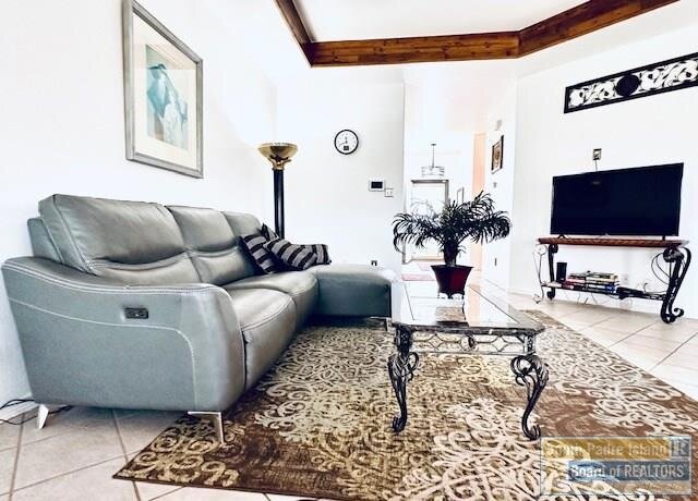 Building Photo - 1 Torrey Pines Dr