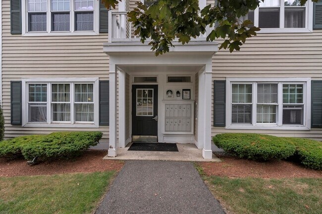 Building Photo - 300 Brookside Dr