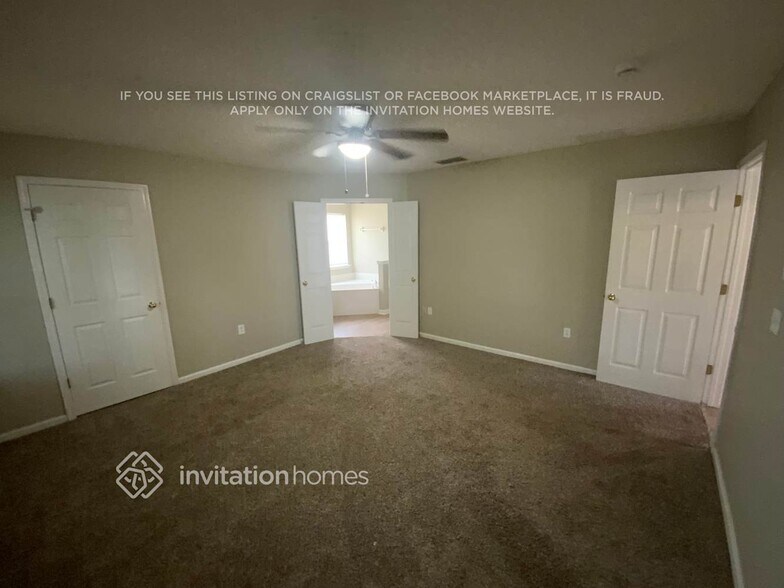 Building Photo - 13463 Devan Lee Dr E