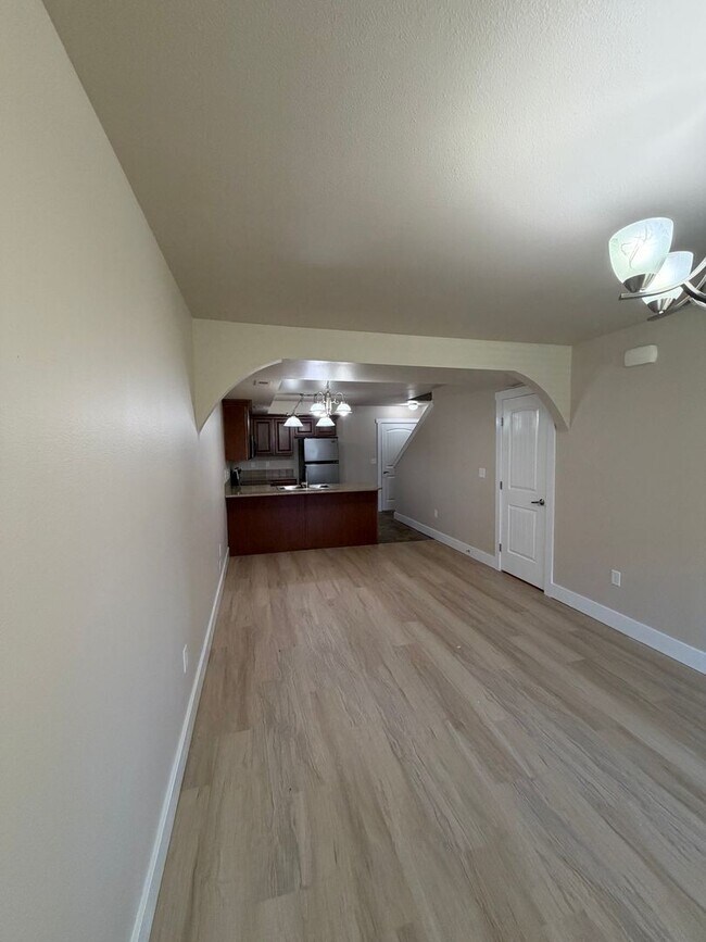 Building Photo - 9965 W Rosecroft Ct