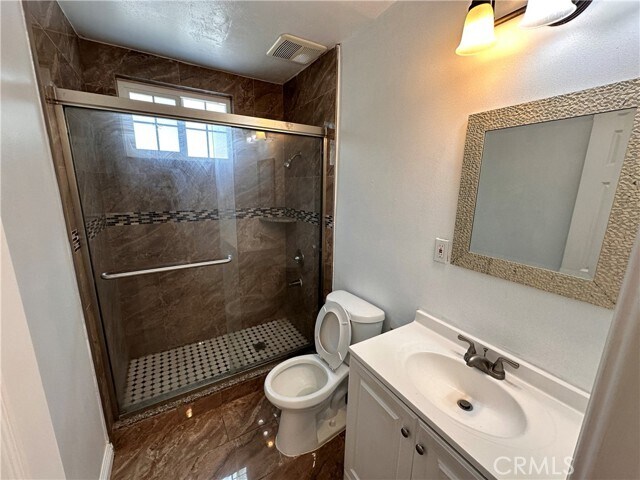 Building Photo - 5209 Navarro St