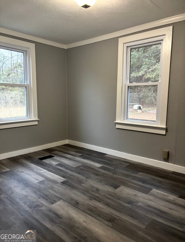 Building Photo - 189 Gabbettville Rd