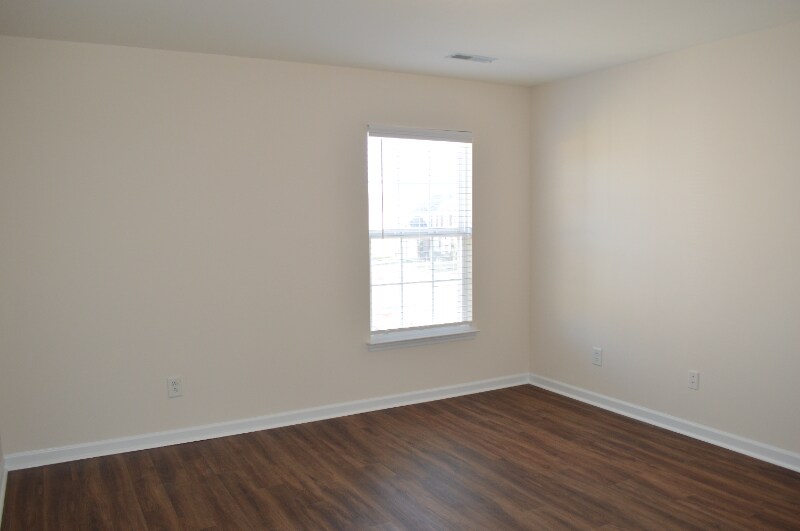 Building Photo - 4517 Wayland Ct