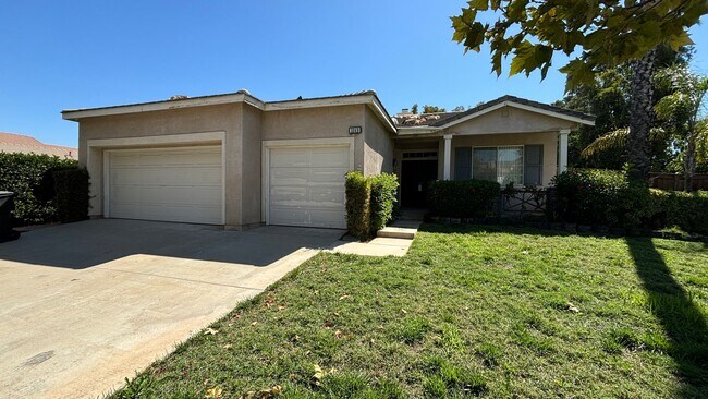 Primary Photo - Adorable Four Bedroom home ready for its forever family!