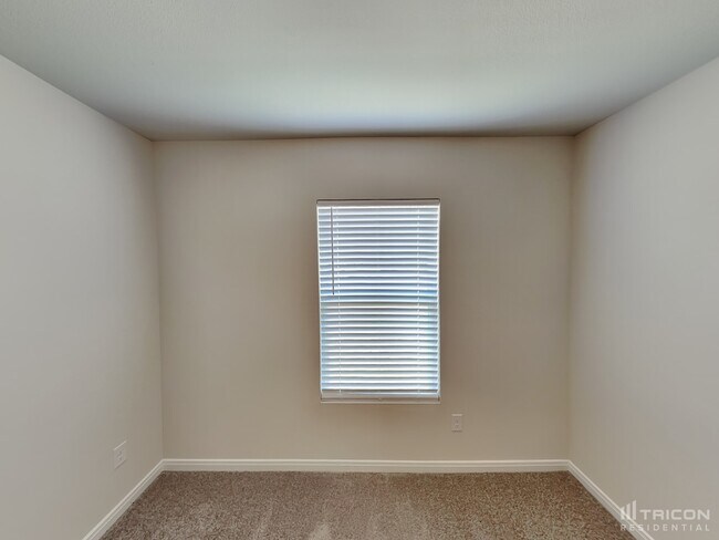 Building Photo - 15569 Taylorcrest Dr