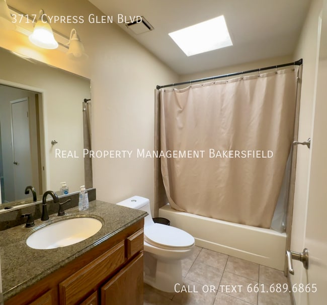 Building Photo - 3717 Cypress Glen Blvd