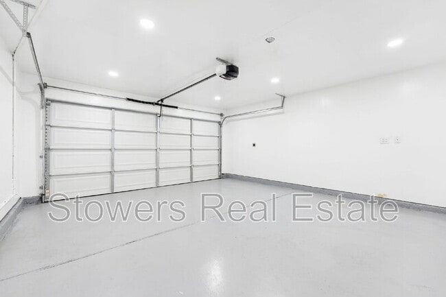 Building Photo - 7608 Canterbury Ln