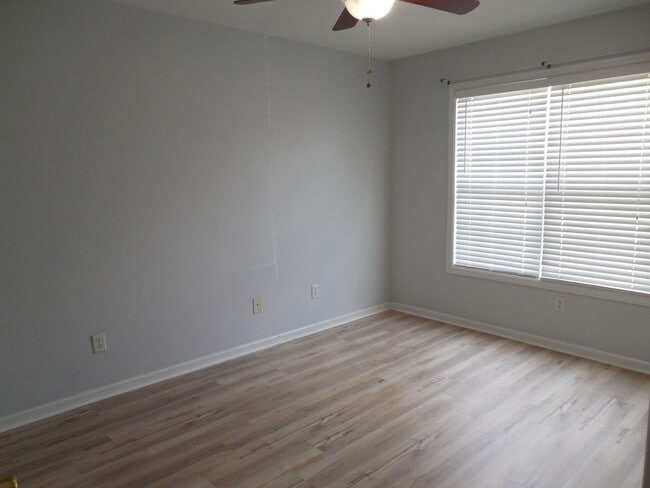 Building Photo - 420 Northrop Pl