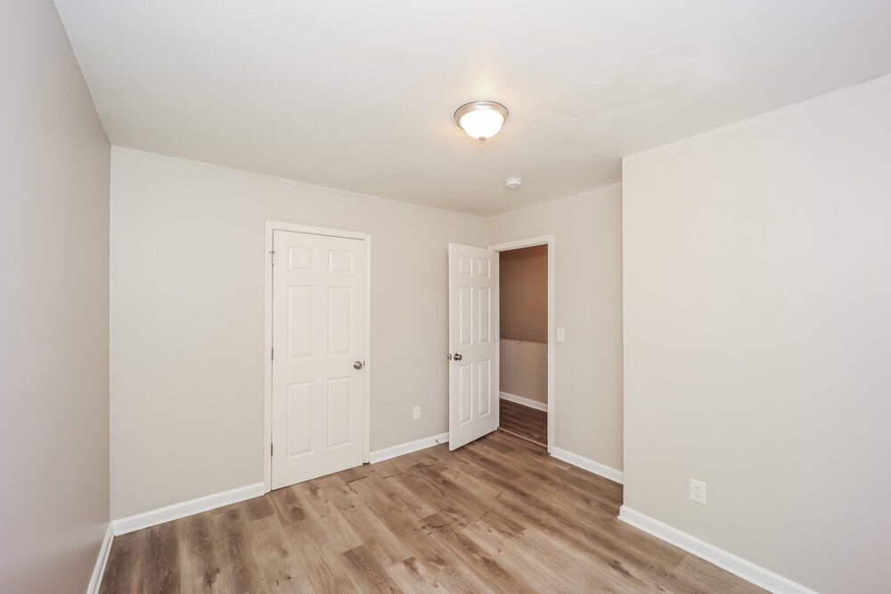 Building Photo - 5380 Forest Downs Cir