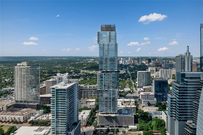 Building Photo - 301 West Ave