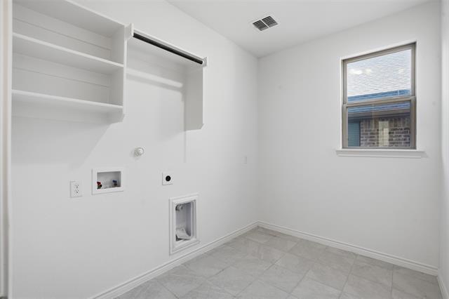 Building Photo - 537 Oakmoss St