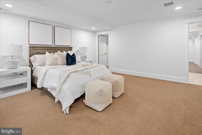 Building Photo - 10816 Barn Wood Ln