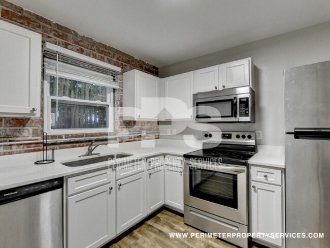 Building Photo - Old 4th Ward Flats New unit available! Com...
