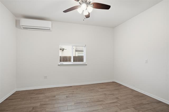 Building Photo - 2604 Dylan Ln