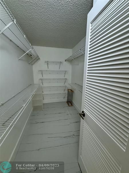 Building Photo - 4154 NW 90th Ave