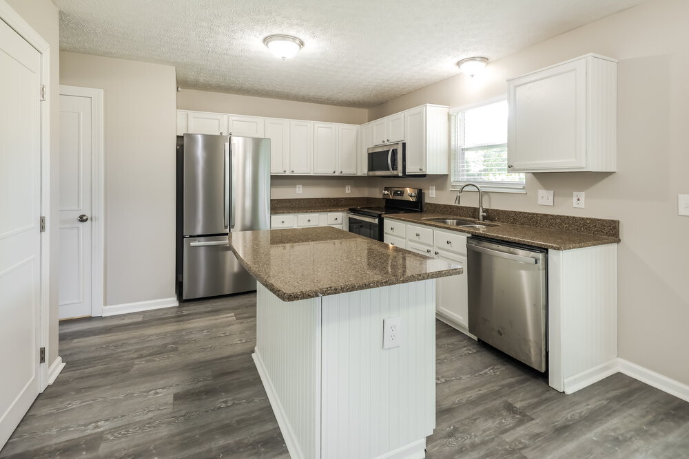 Building Photo - 448 Springwood Lake Dr