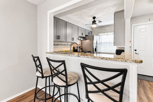 Building Photo - 3683 Trophy Blvd