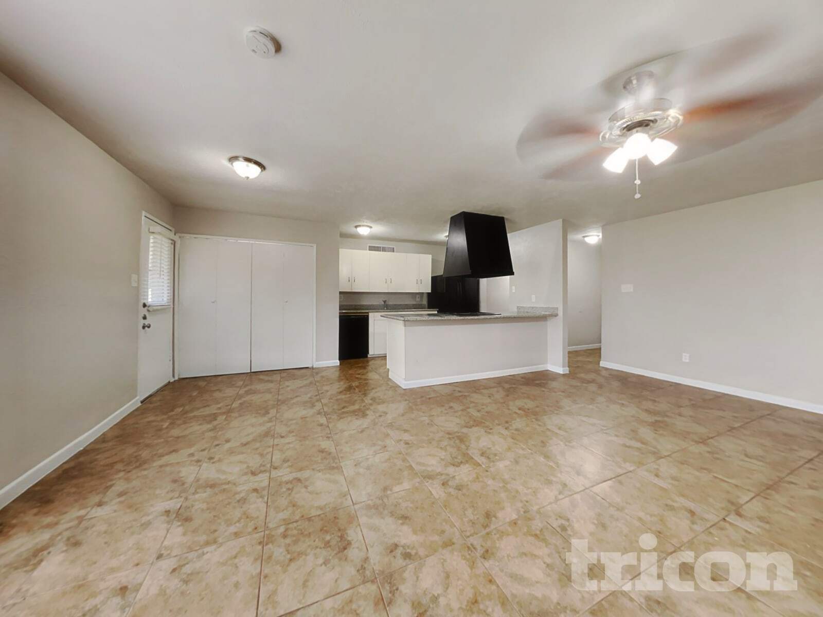 Building Photo - 5030 Ridgecreek Dr