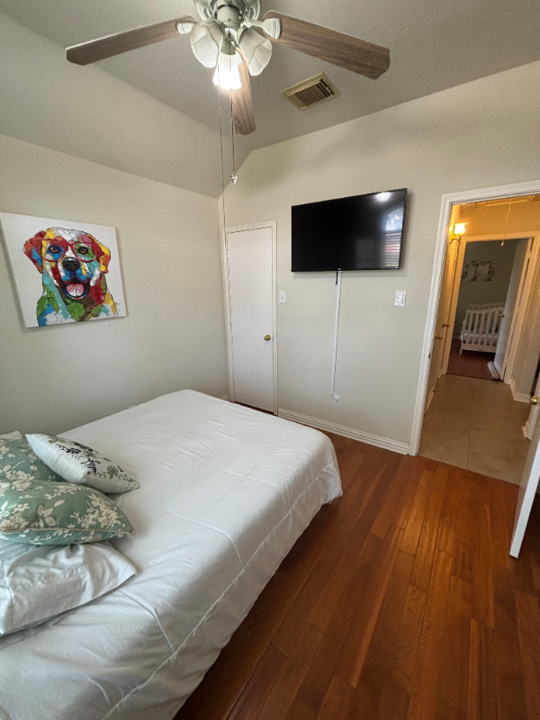 Building Photo - 2703 Silk Tree Ln