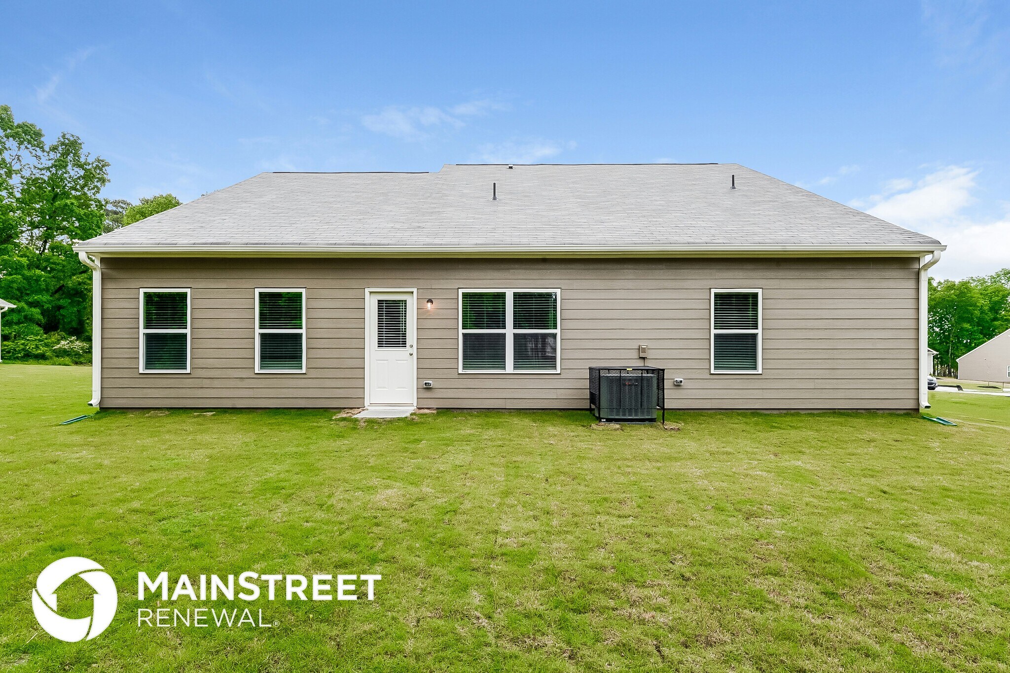 Building Photo - 135 Ashley Trace