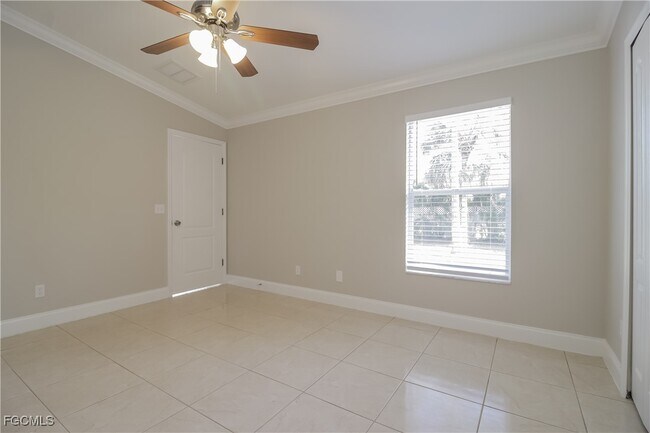 Building Photo - 3409 28th St W